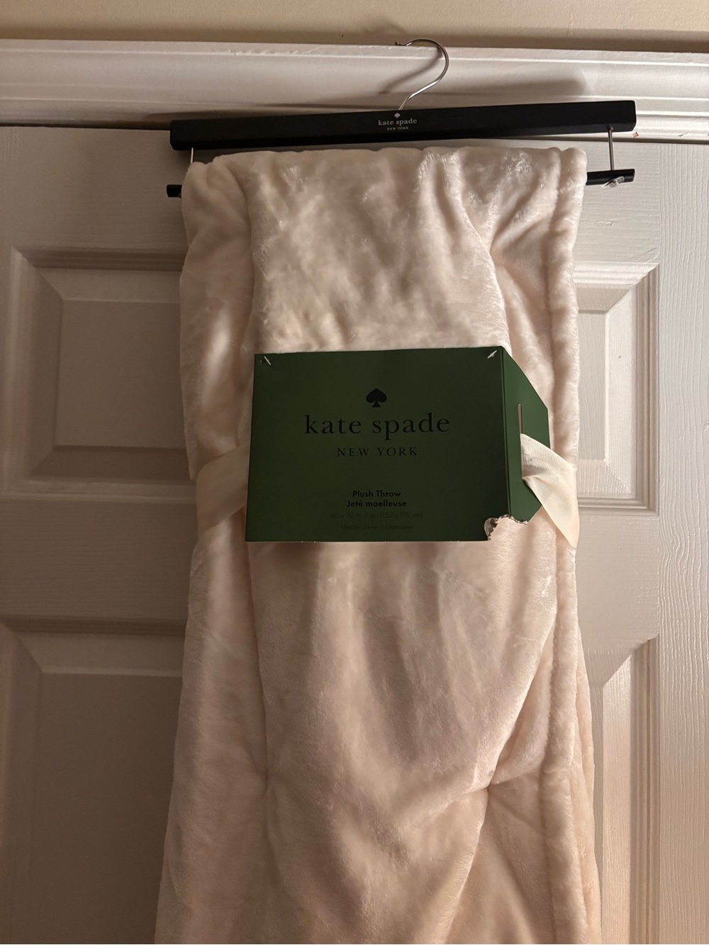 kate spade Plush Throw Blanket in Soft Cream